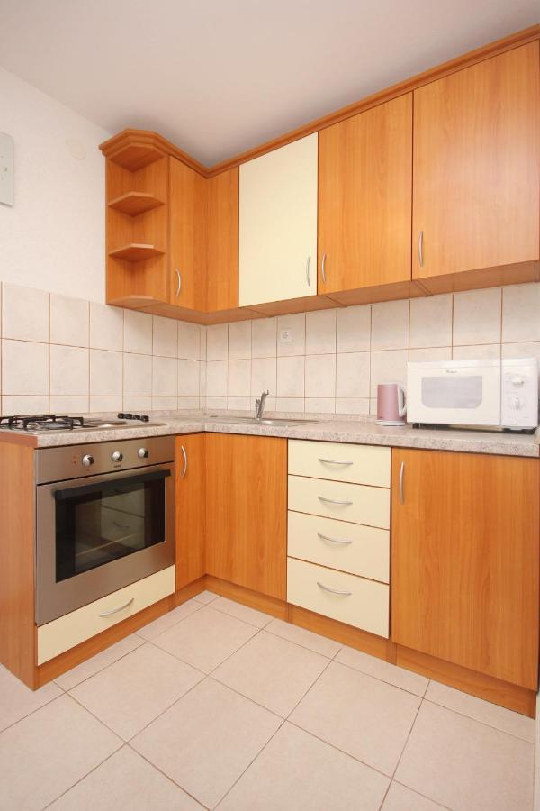 Apartments With A Parking Space Pag - 9388 Pag Town Exterior foto
